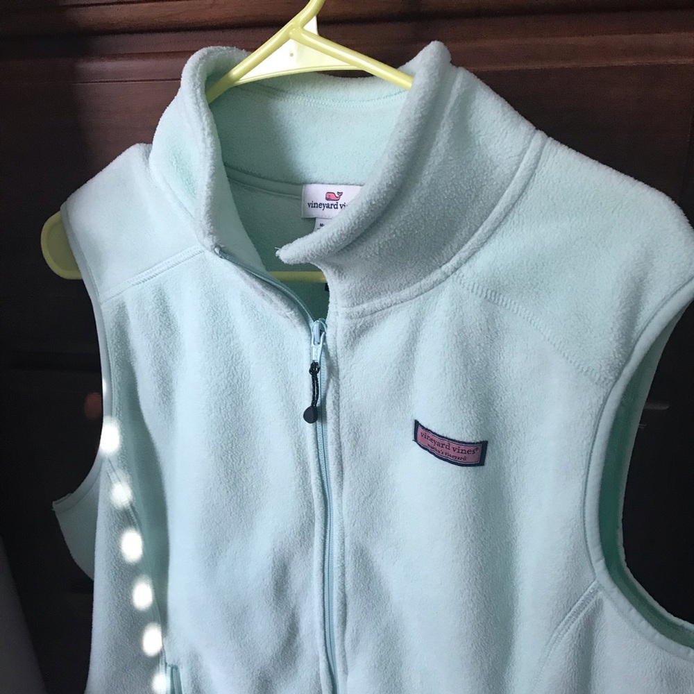 Vineyard Vines seafoam green fleece vest.  Large.